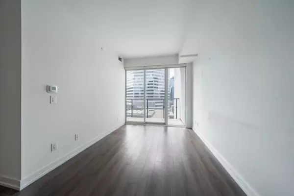 Toronto C01, ON M5G 0C5,20 Edward ST #1909