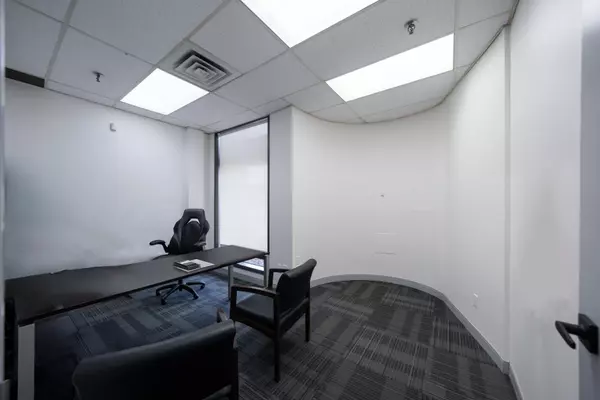 Toronto E11, ON M1B 2K4,445 Milner AVE #Unit 5