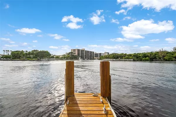 Deerfield Beach, FL 33441,105 NE 19th Ave #156