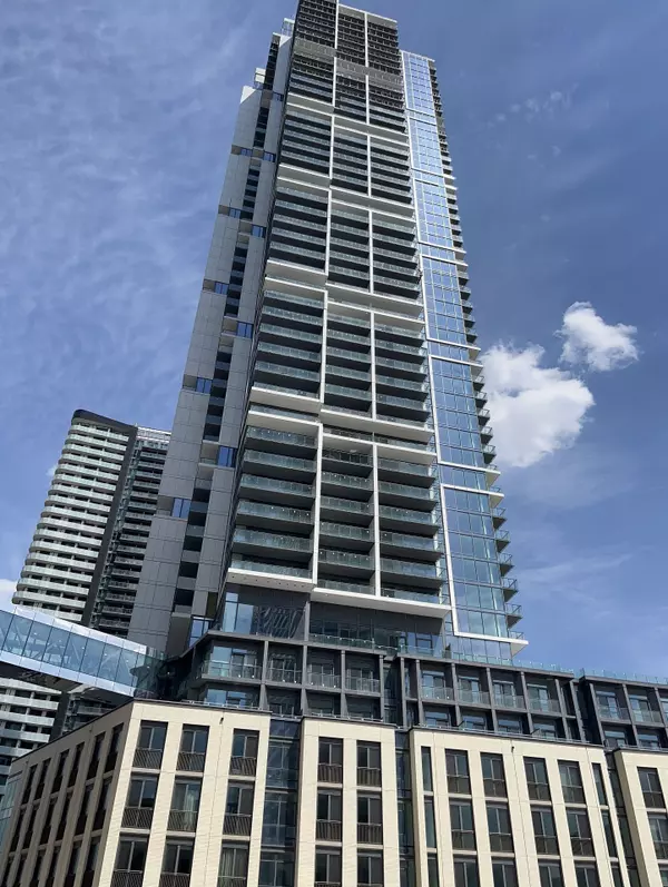 7890 Jane ST #606, Vaughan, ON L4K 4R6