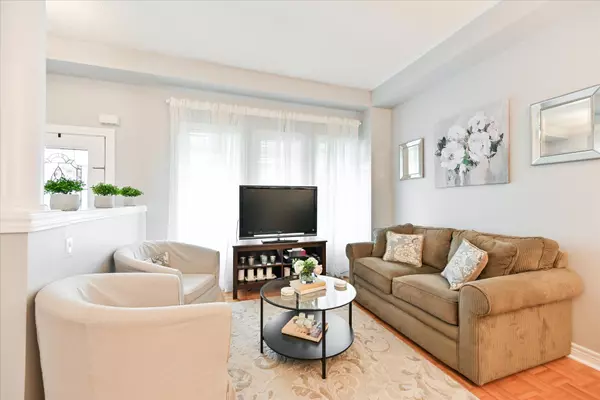 Mississauga, ON L5M 6Y9,3512 Positano PL