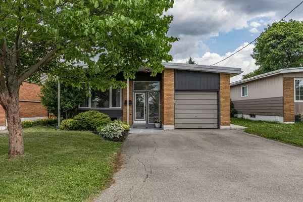 Hamilton, ON L9A 3B2,65 Ronaldshay AVE