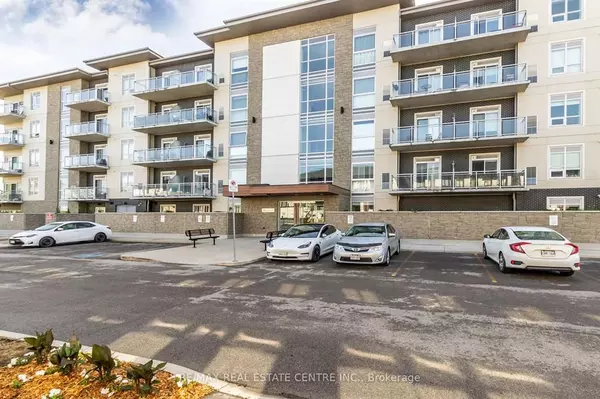 16 Markle CRES #213, Hamilton, ON L9G 0H4