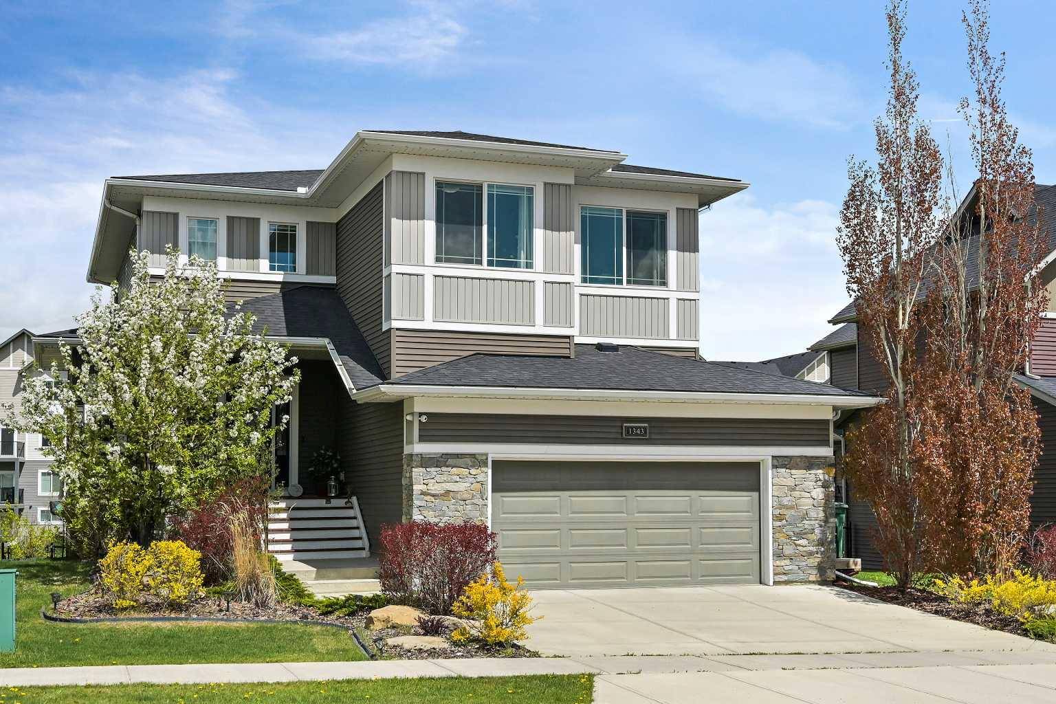 Airdrie, AB T4B 3W8,1343 Bayside DR SW