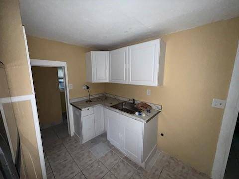 Miami, FL 33150,524 NW 98 ST
