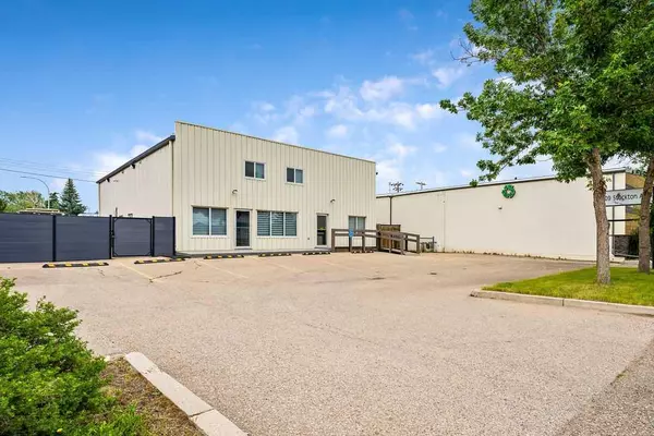Okotoks, AB T0L 0A0,209 Stockton AVE