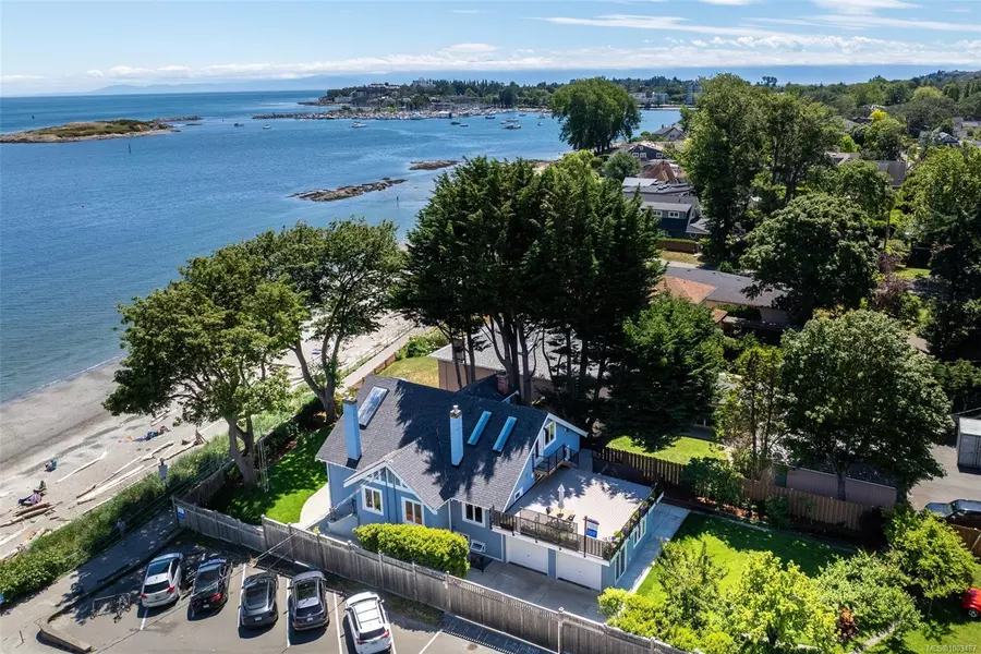 2170 Esplanade, Oak Bay, BC V8R 2W1