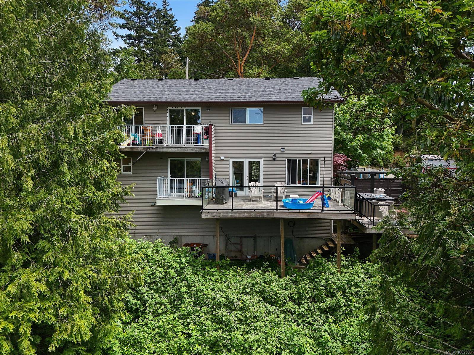 Langford, BC V9C 3W6,3232 Loledo Pl #A & B