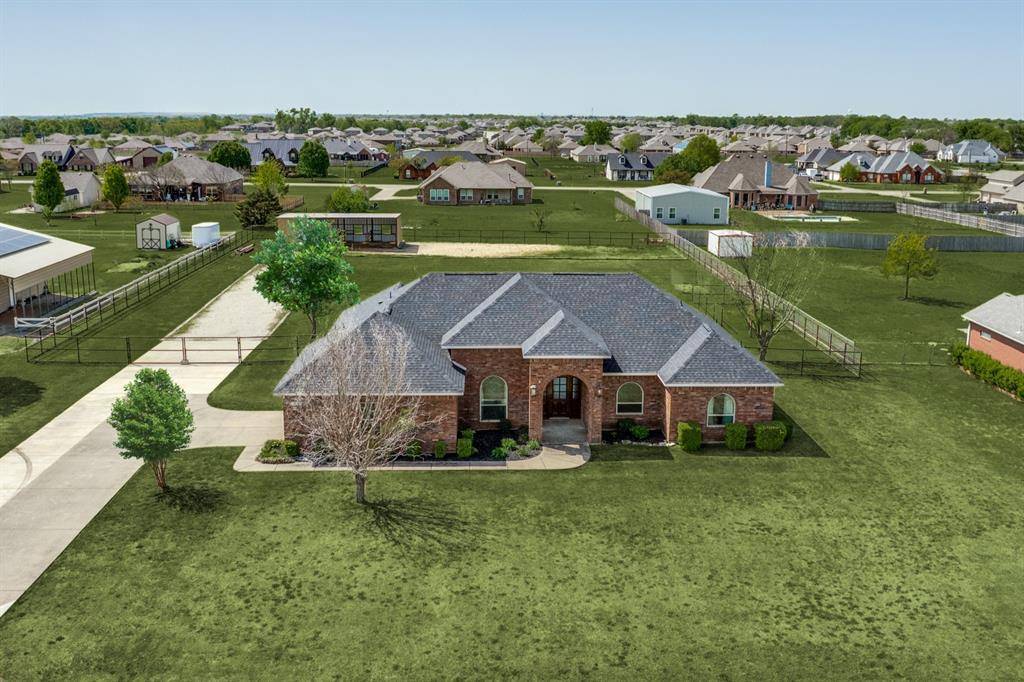1656 Hearn Lane, Van Alstyne, TX 75495