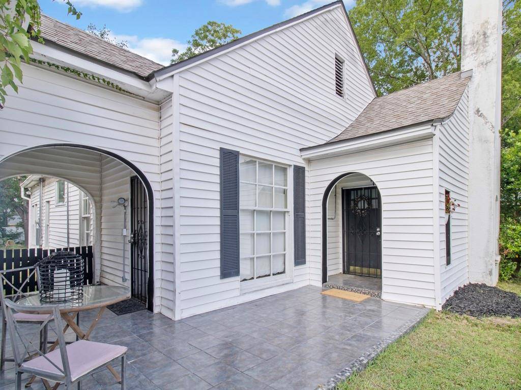 Teague, TX 75860,608 Cedar Street