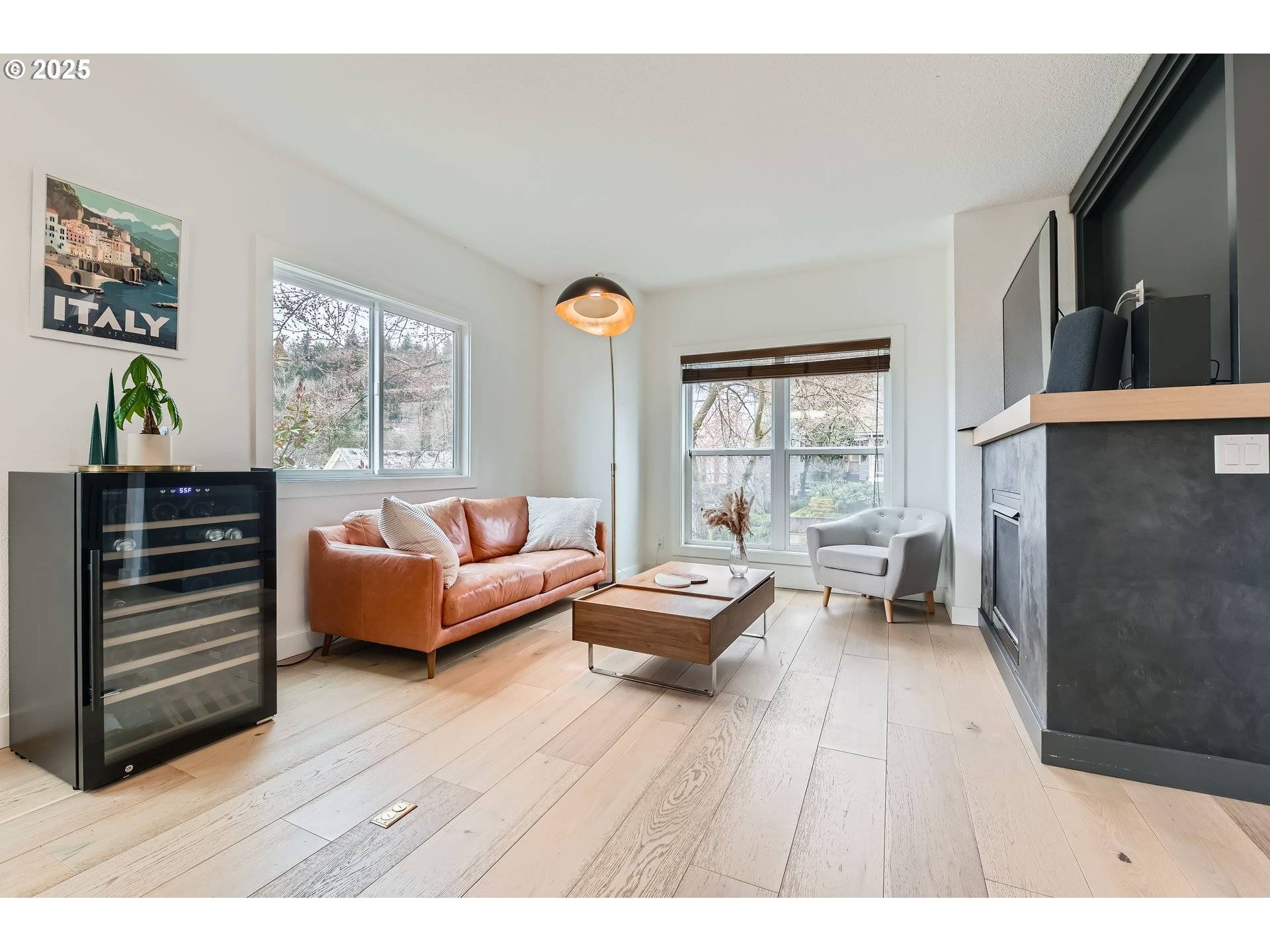 Portland, OR 97239,5036 SW VIEW POINT TER