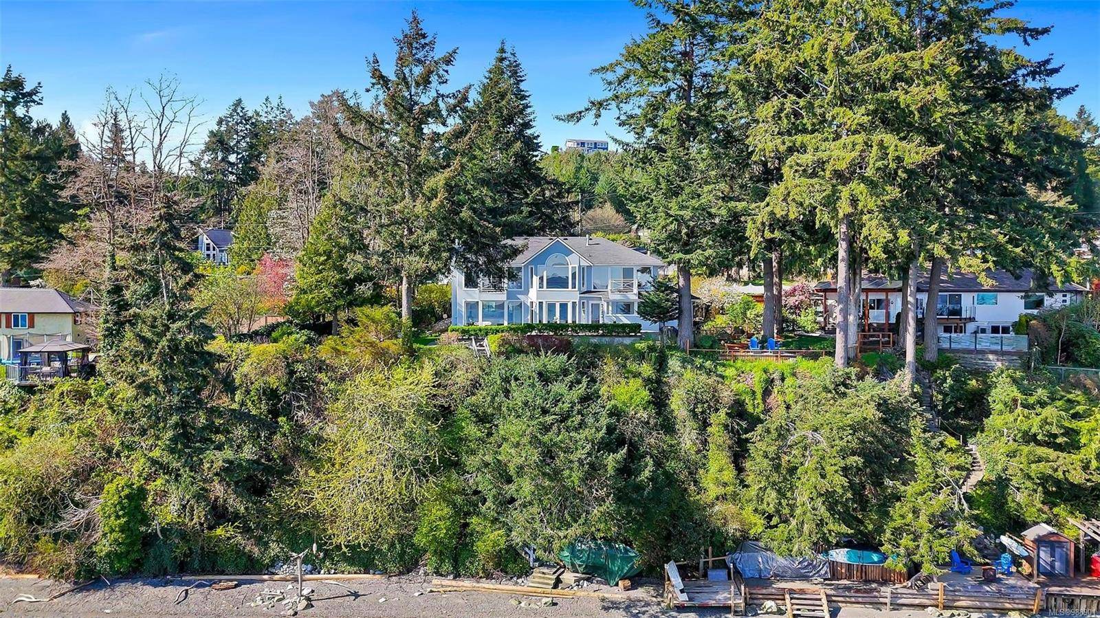 Mill Bay, BC V8H 1B9,2401 Mill Bay Rd
