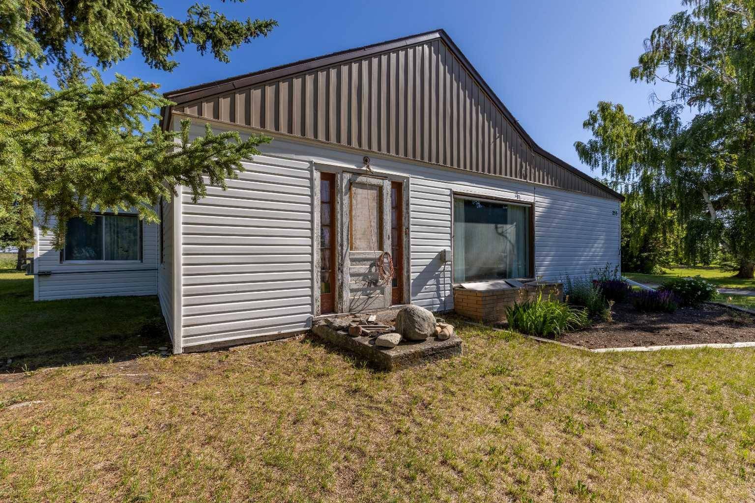 Glenwood, AB T0K 2R0,255 Centre ST West