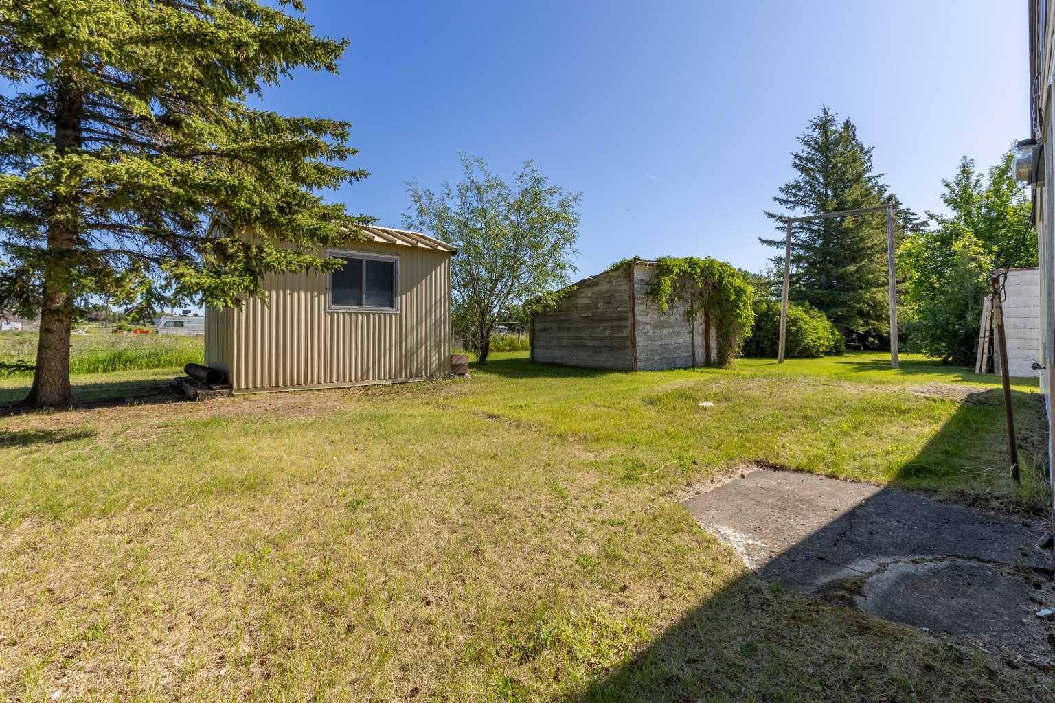 Glenwood, AB T0K 2R0,255 Centre ST West