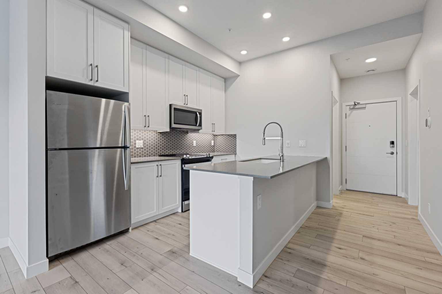 255 Les Jardins PARK Southeast #416, Calgary, AB T2C 5V3