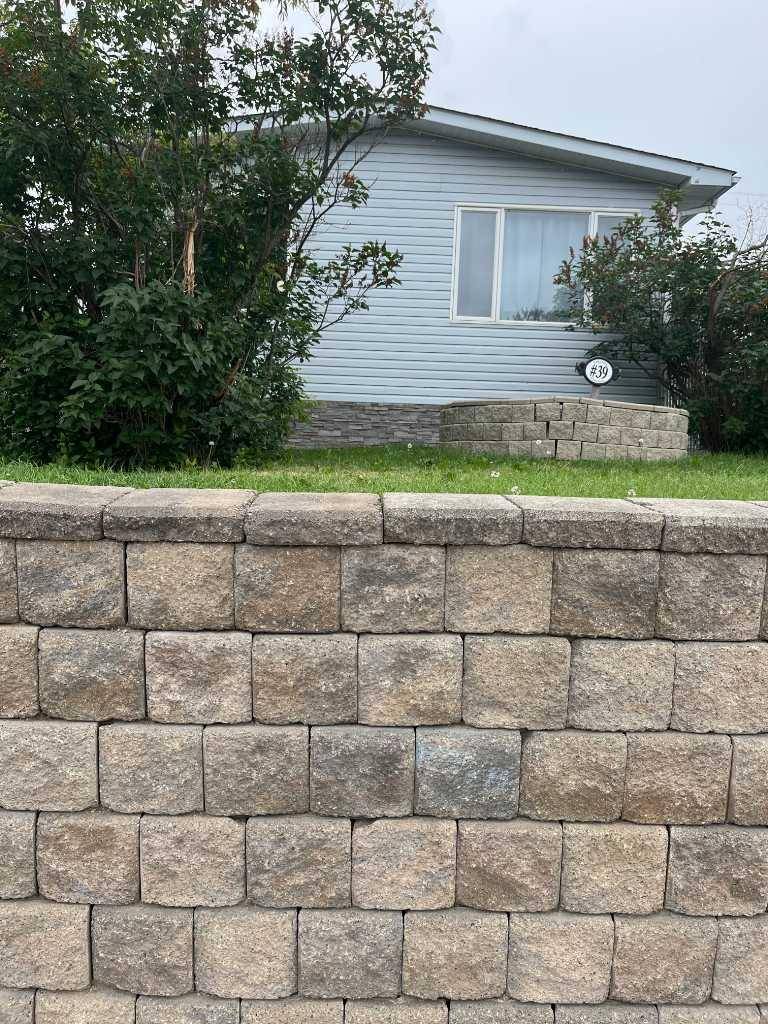 Lac La Biche, AB T0A 2C0,39 Lakeview Crescent