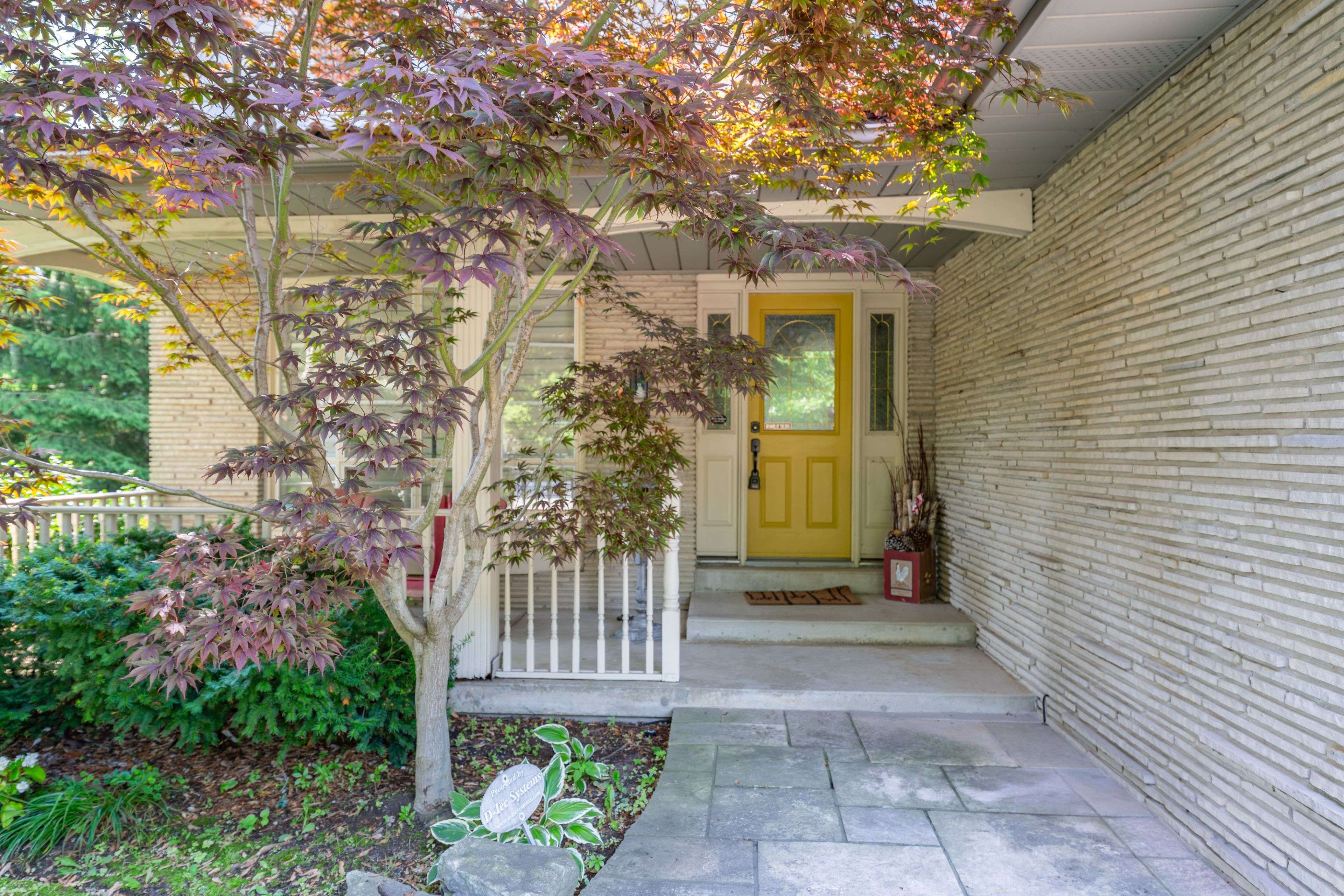 Mississauga, ON L5J 3B1,1601 Calumet PL