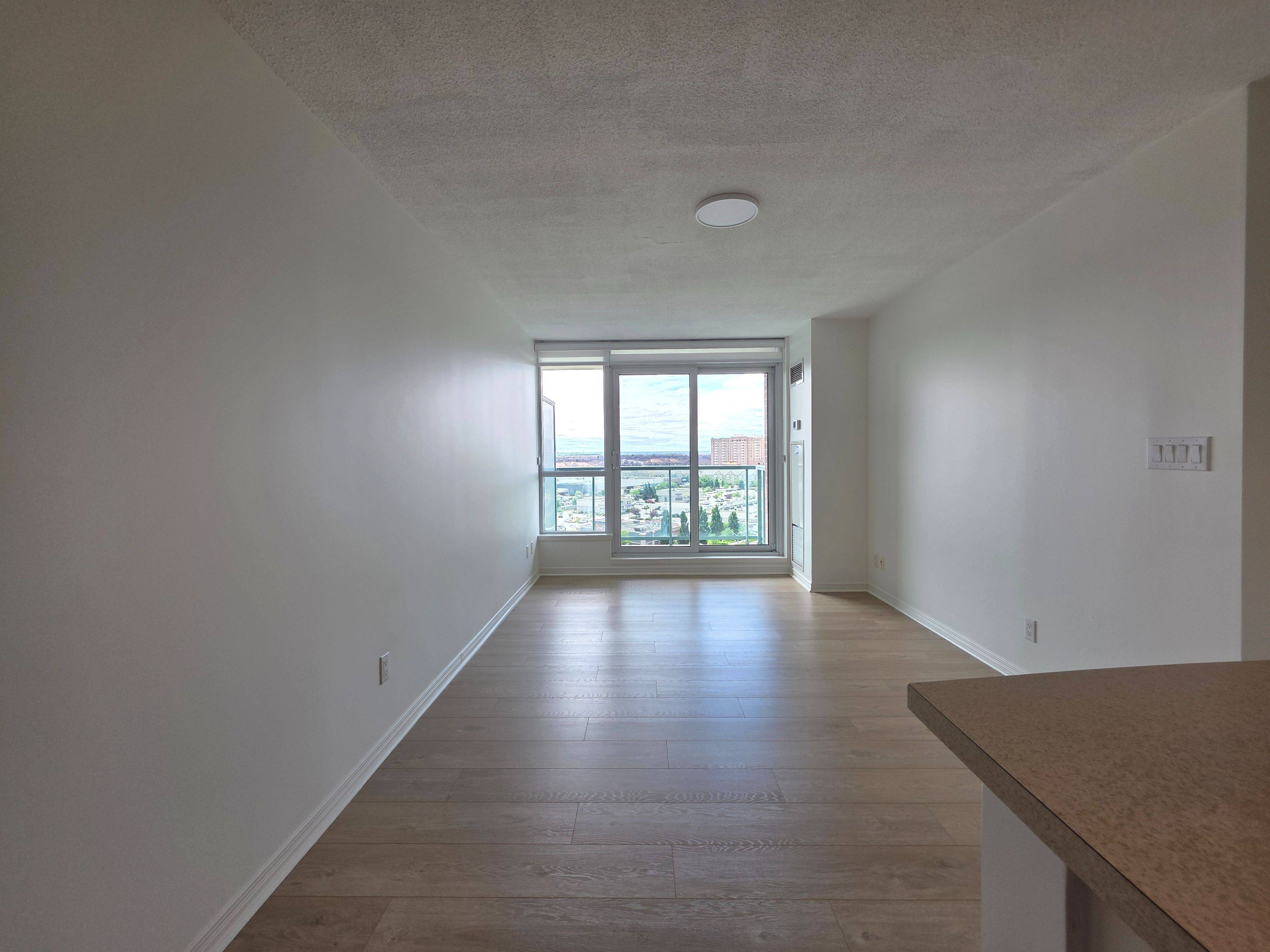 Mississauga, ON L5M 7R8,4879 Kimbermount AVE #1111