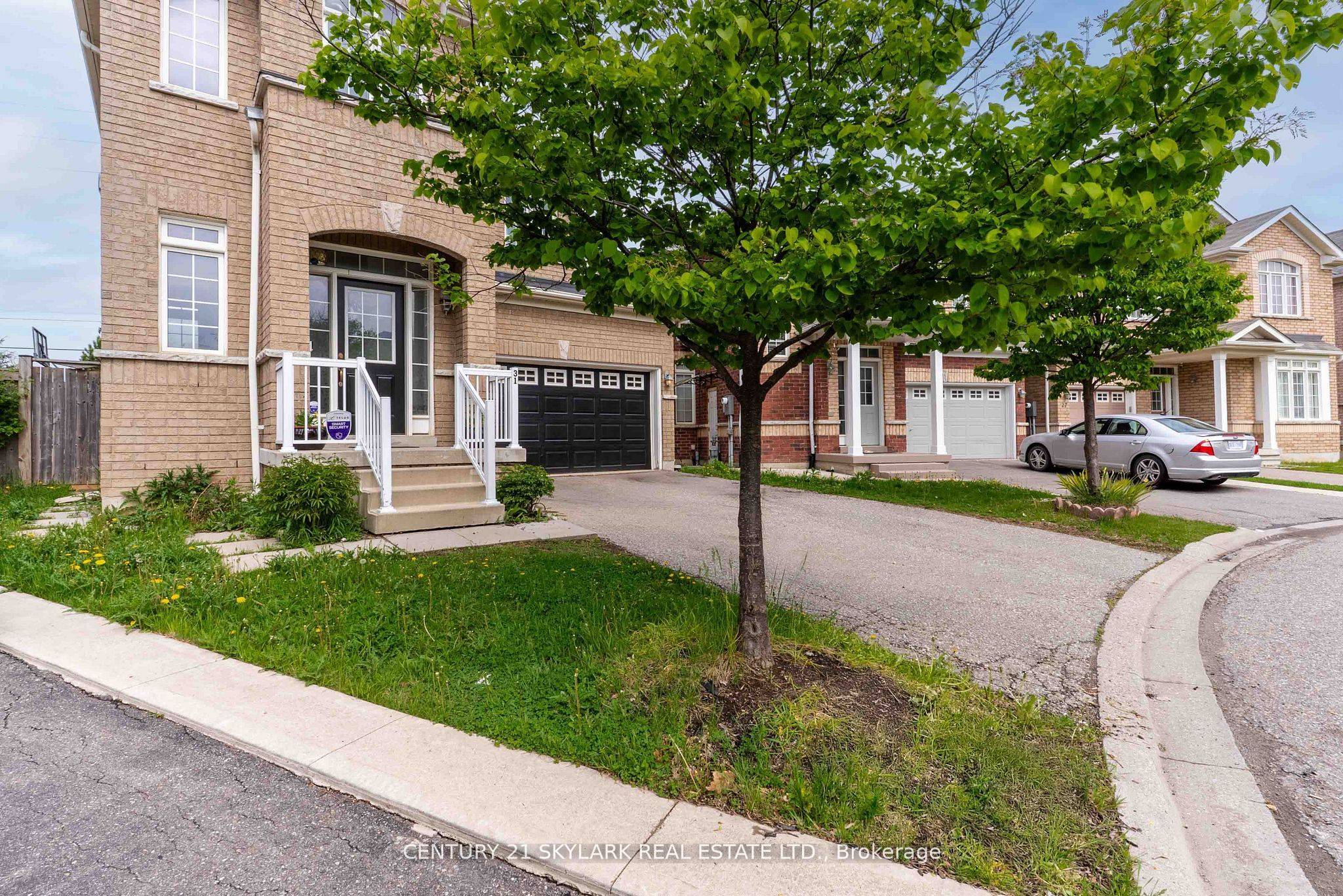 Brampton, ON L7A 3T9,31 Joywill CT