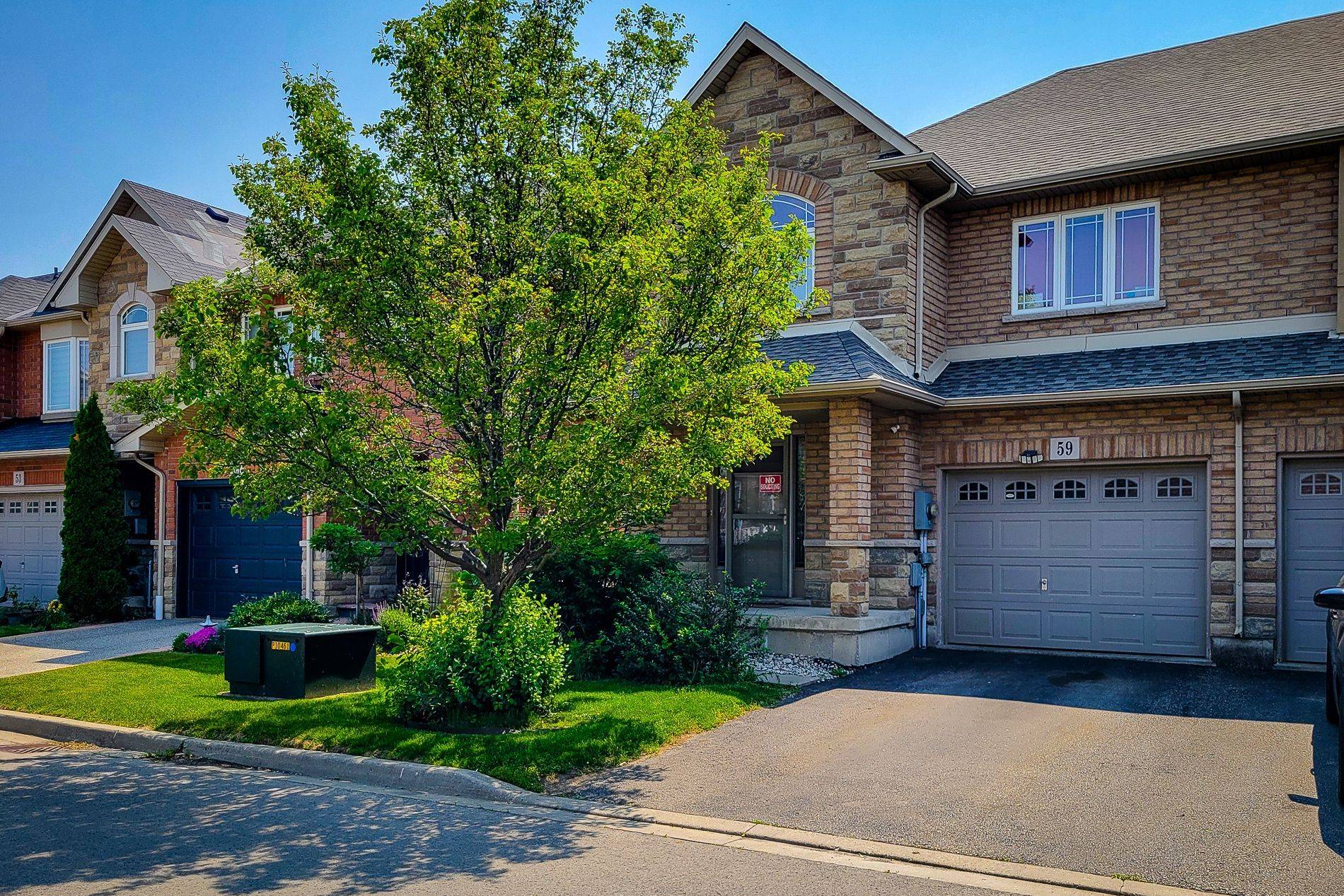 59 Periwinkle DR, Hamilton, ON L0R 1P0