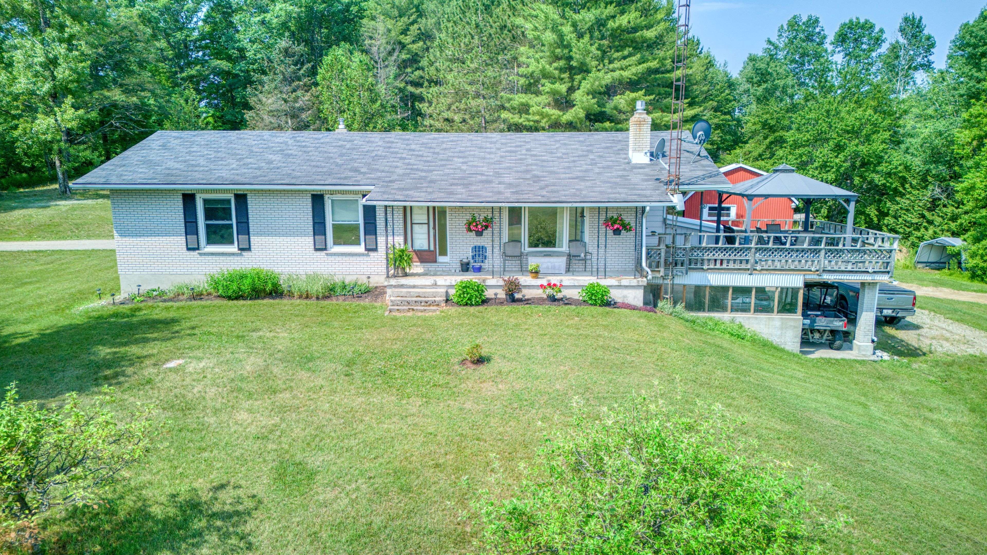 1286 Brock RD, Frontenac, ON K0H 2E0