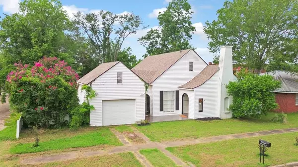 608 Cedar Street, Teague, TX 75860