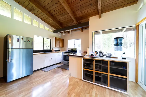 Mountain View, HI 96771,16-1653 AO RD