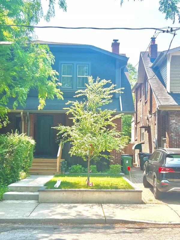 35 Lola RD #Lower, Toronto C03, ON M5P 1E5