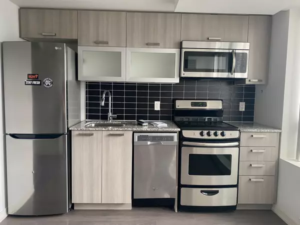 Toronto C01, ON M6J 0A2,68 Abell ST #228