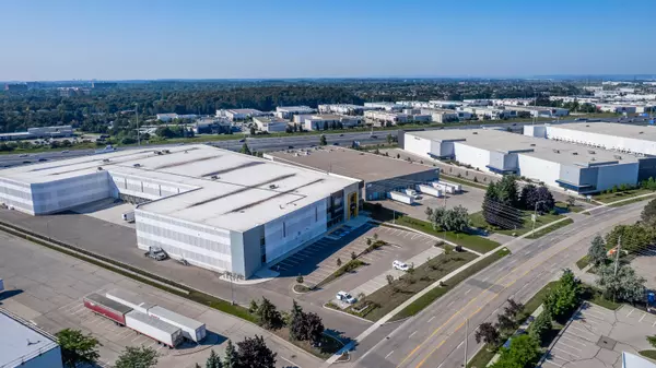 Mississauga, ON L5N 6C3,2385 Meadowpine BLVD #Unit 1