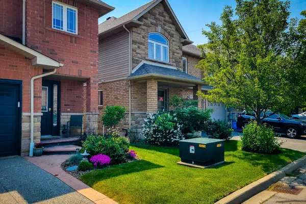 Hamilton, ON L0R 1P0,59 Periwinkle DR