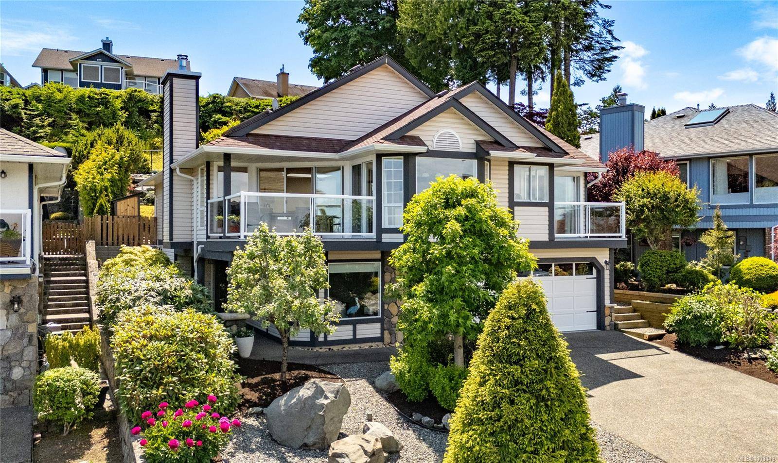 552 Marine View, Cobble Hill, BC V8H 0K8