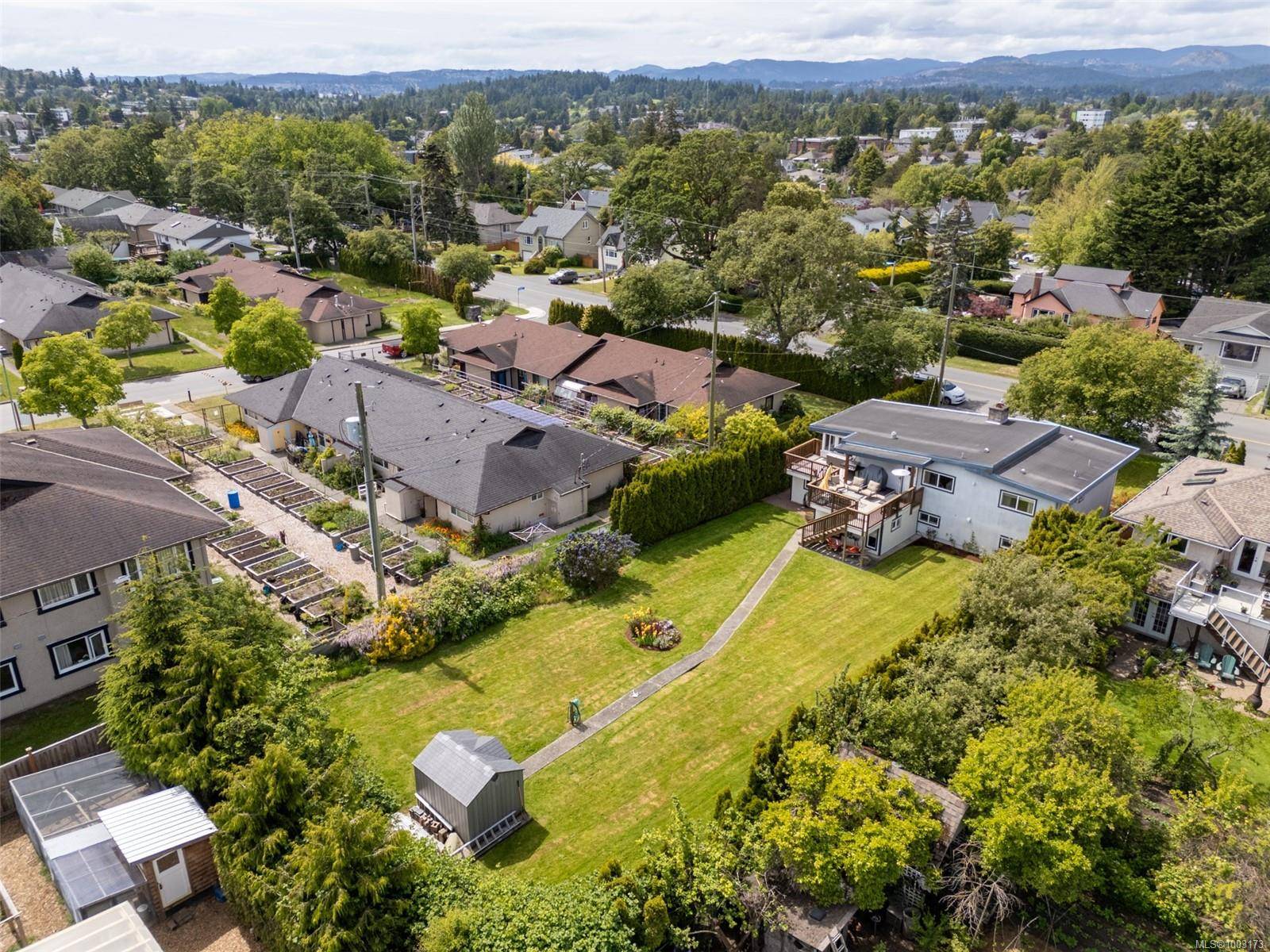 Victoria, BC V9A 1T6,3065 Harriet Rd