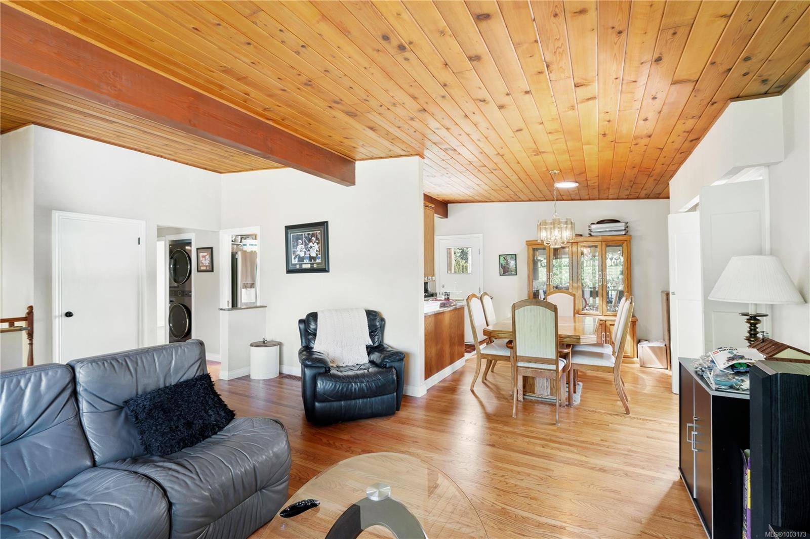 Victoria, BC V9A 1T6,3065 Harriet Rd