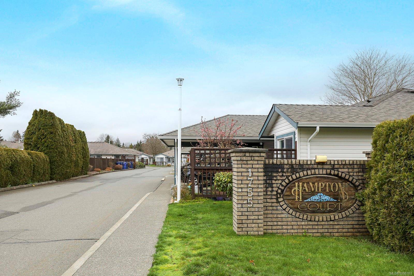 1755 Willemar Ave #3, Courtenay, BC V9M 3M5
