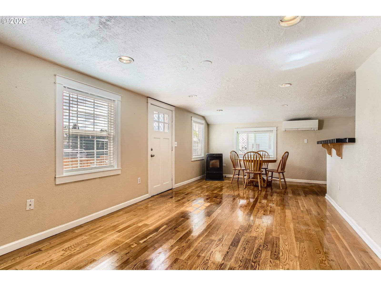 Forest Grove, OR 97116,1834 C ST