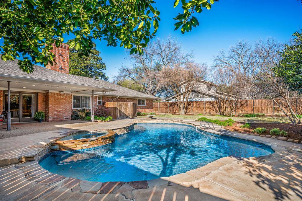 Dallas, TX 75244,4148 Myerwood Lane