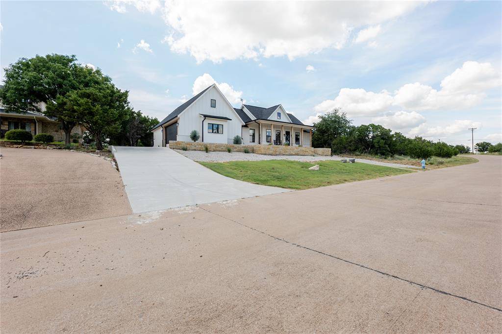 Possum Kingdom Lake, TX 76449,405 Oak Tree Drive