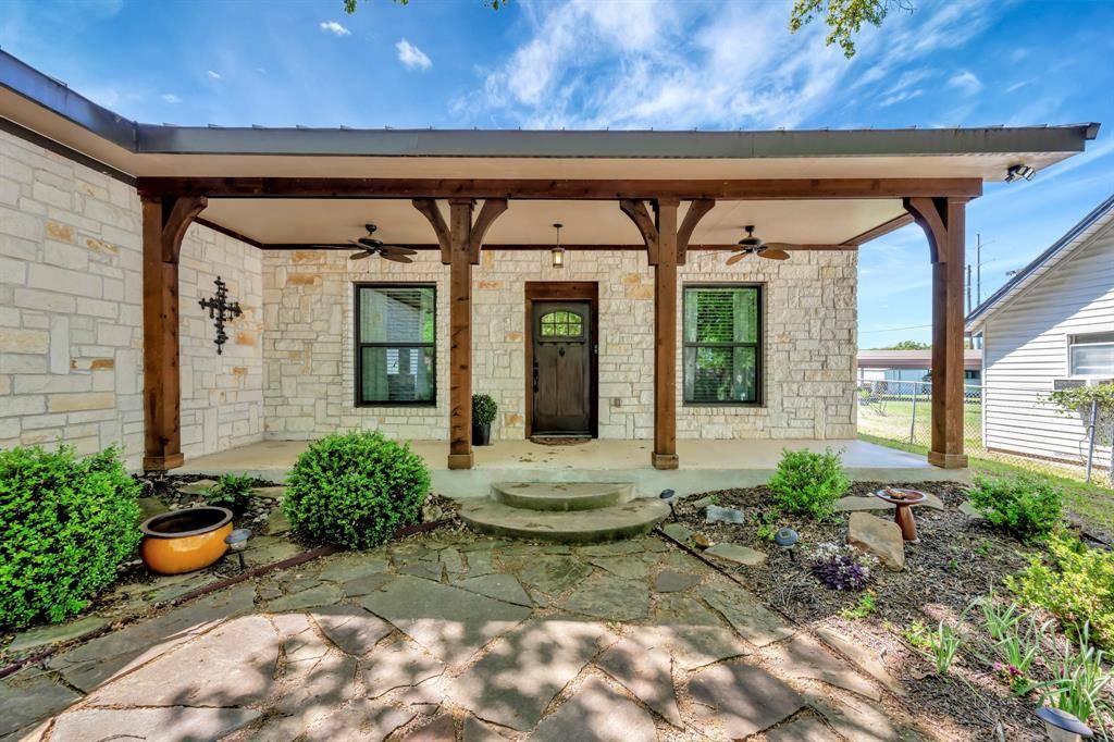 Arlington, TX 76016,2312 Royce Drive