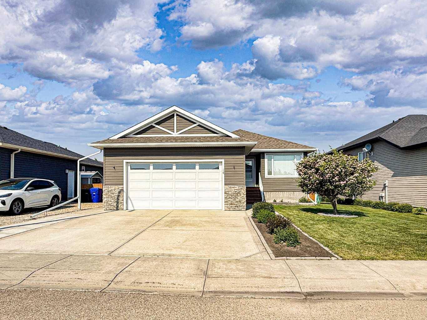 14 Vermont Close, Olds, AB T4H 0C3