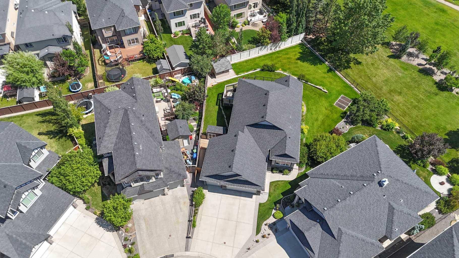 Chestermere, AB T1X 0G4,145 Aspenmere Place
