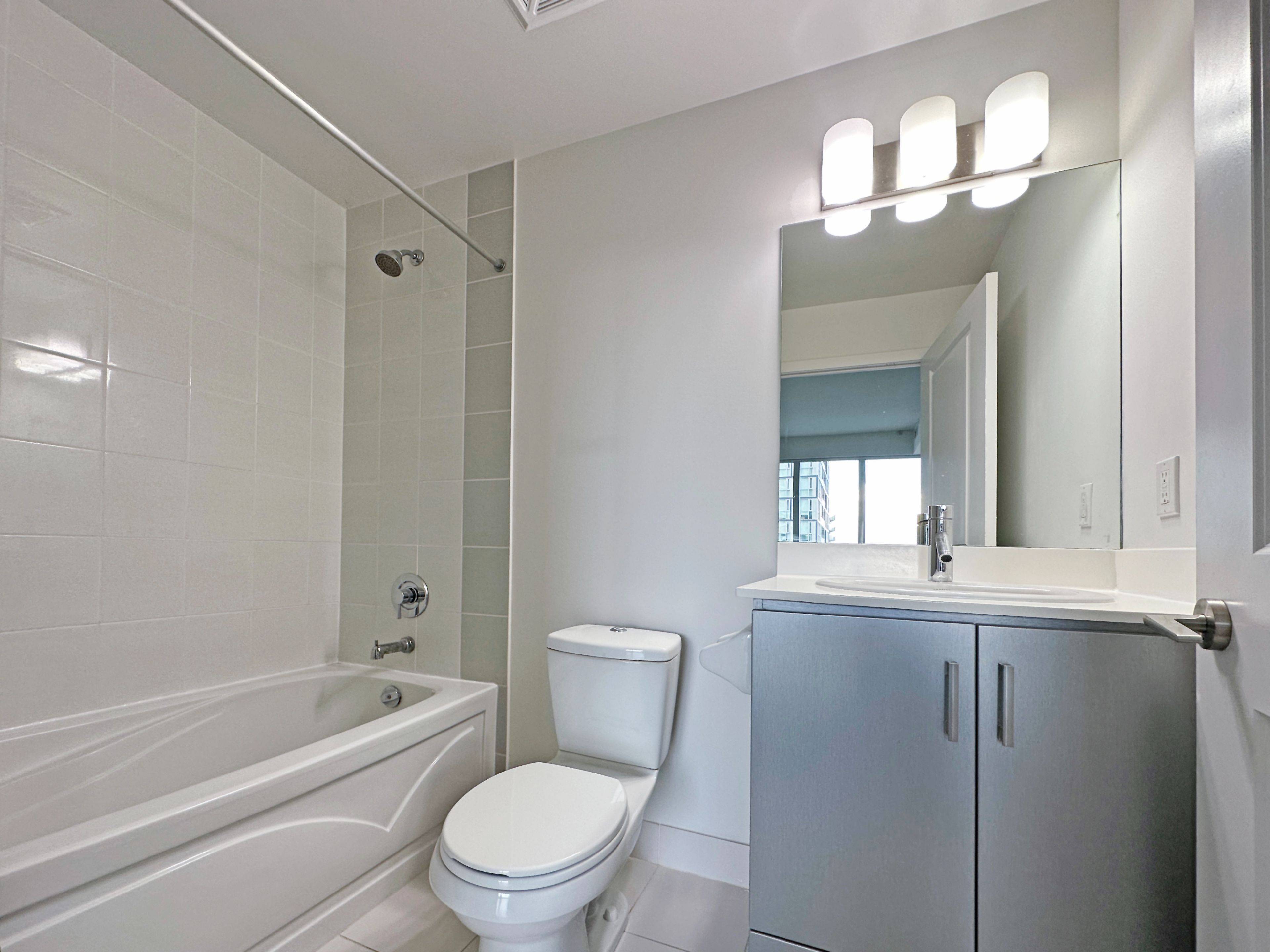 Toronto C07, ON M2N 0G1,5168 Yonge ST #1105