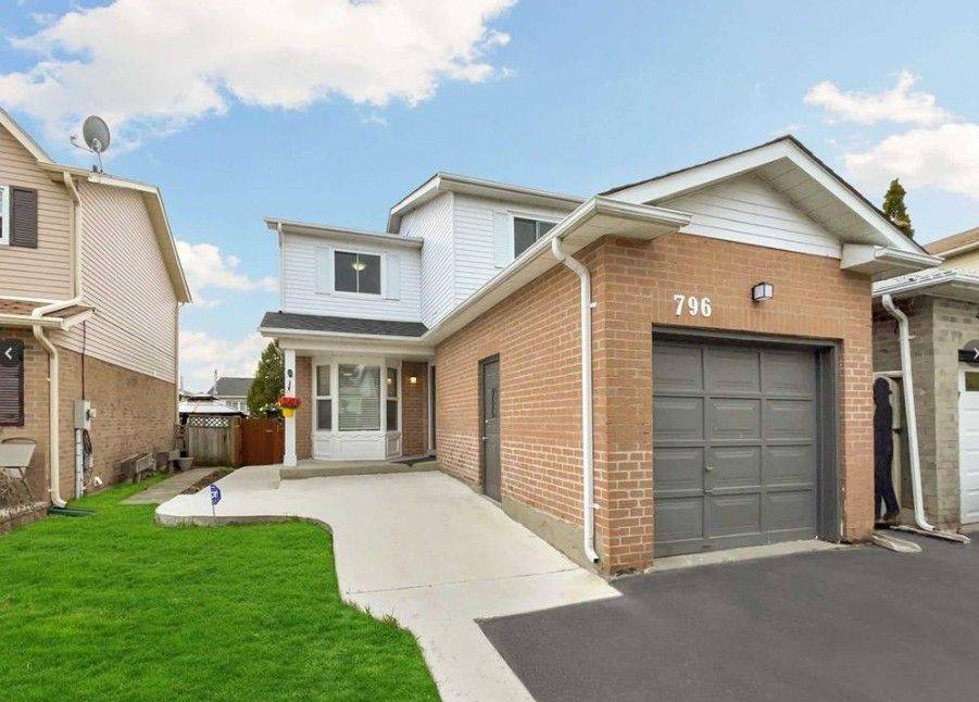 796 Bennett CRES, Oshawa, ON L1K 1T5