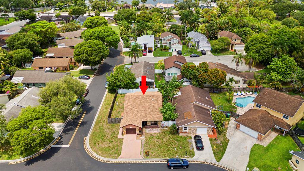 Cooper City, FL 33328,5581 SW 98th Way