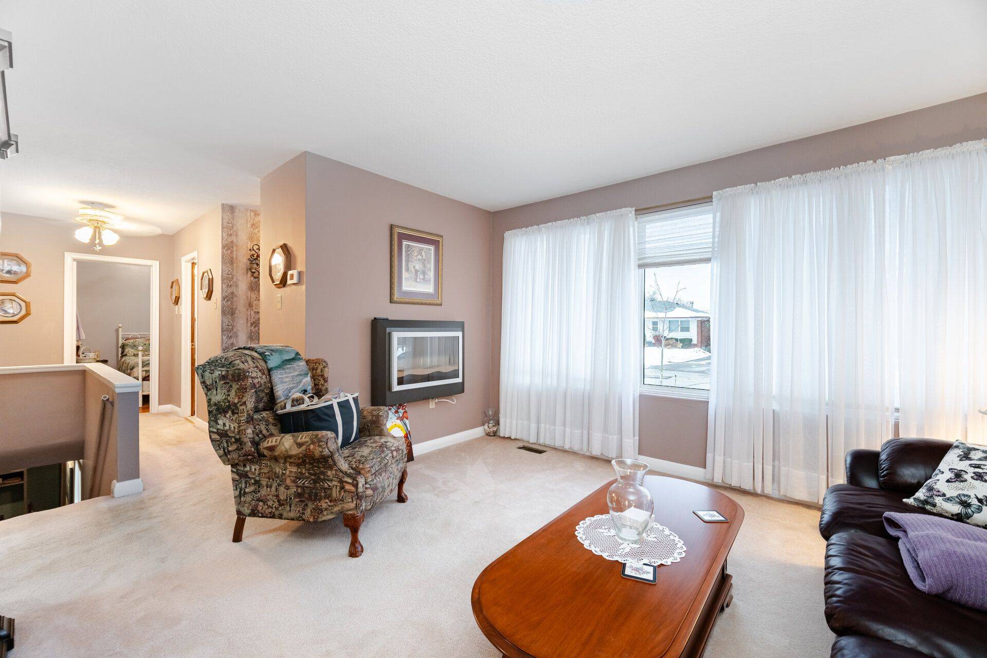 5 Sterne AVE, Brampton, ON L6W 2Y3