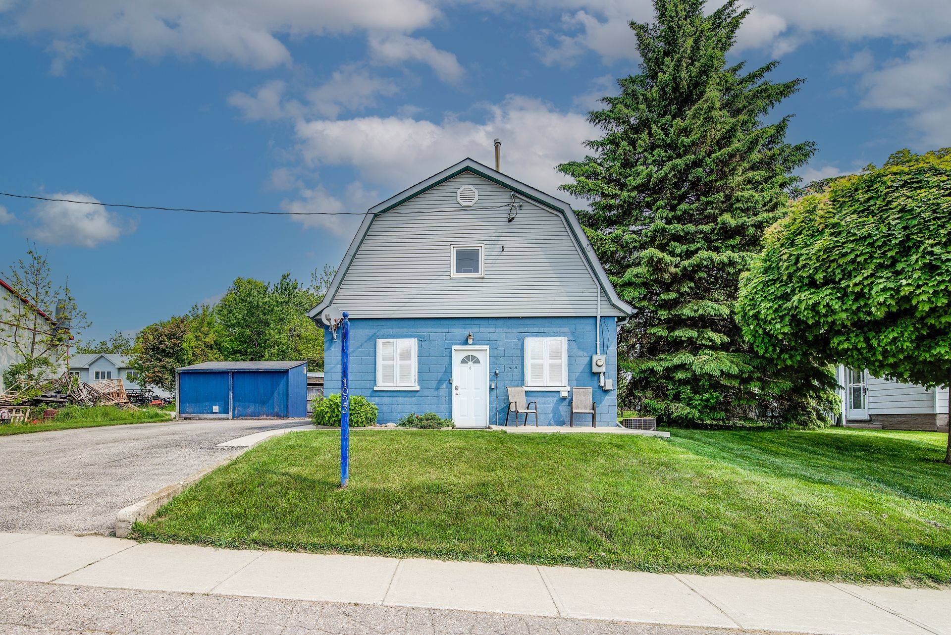 Wellesley, ON N0B 2T0,1023 Maple Leaf ST