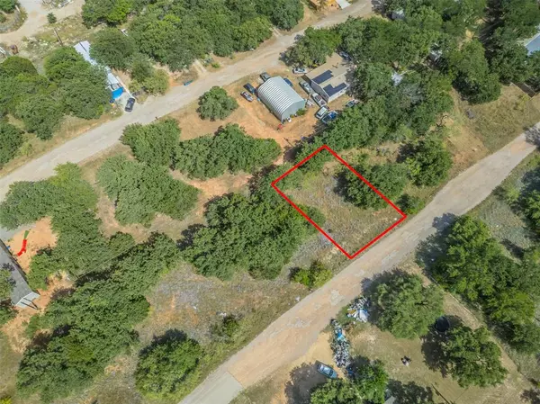 Granbury, TX 76048,5901 Arkansas Trail