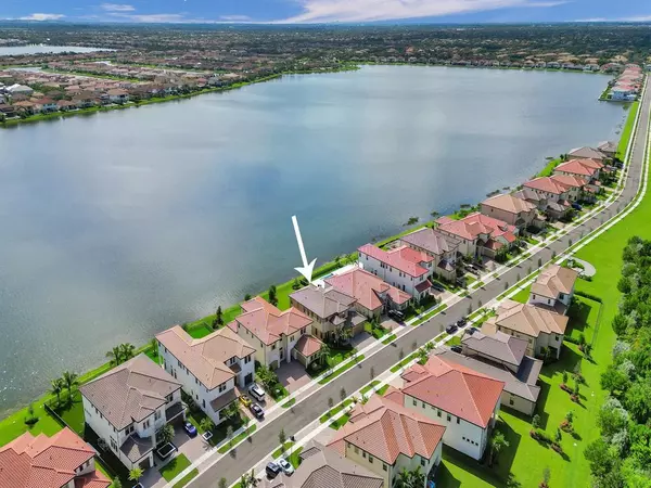 Parkland, FL 33076,9040 W Parkland Bay Trl
