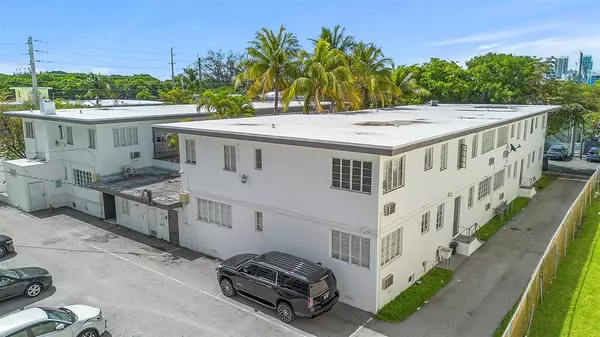 Miami Beach, FL 33141,301 86th St #303-3A