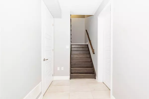 Oakville, ON L6M 1S2,3266 Charles Fay PASS